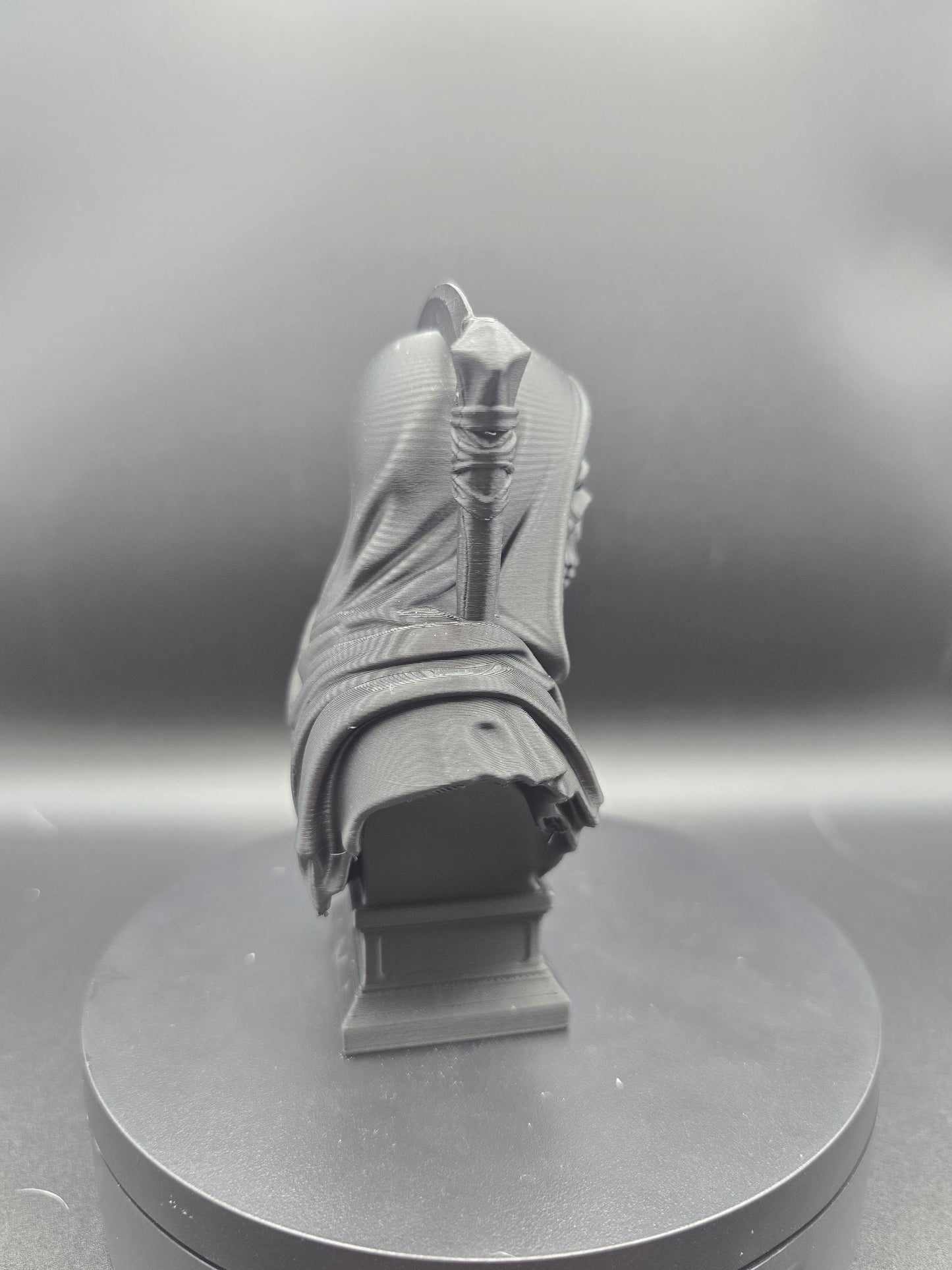 Detailed skeleton statues: The reaper 12cm