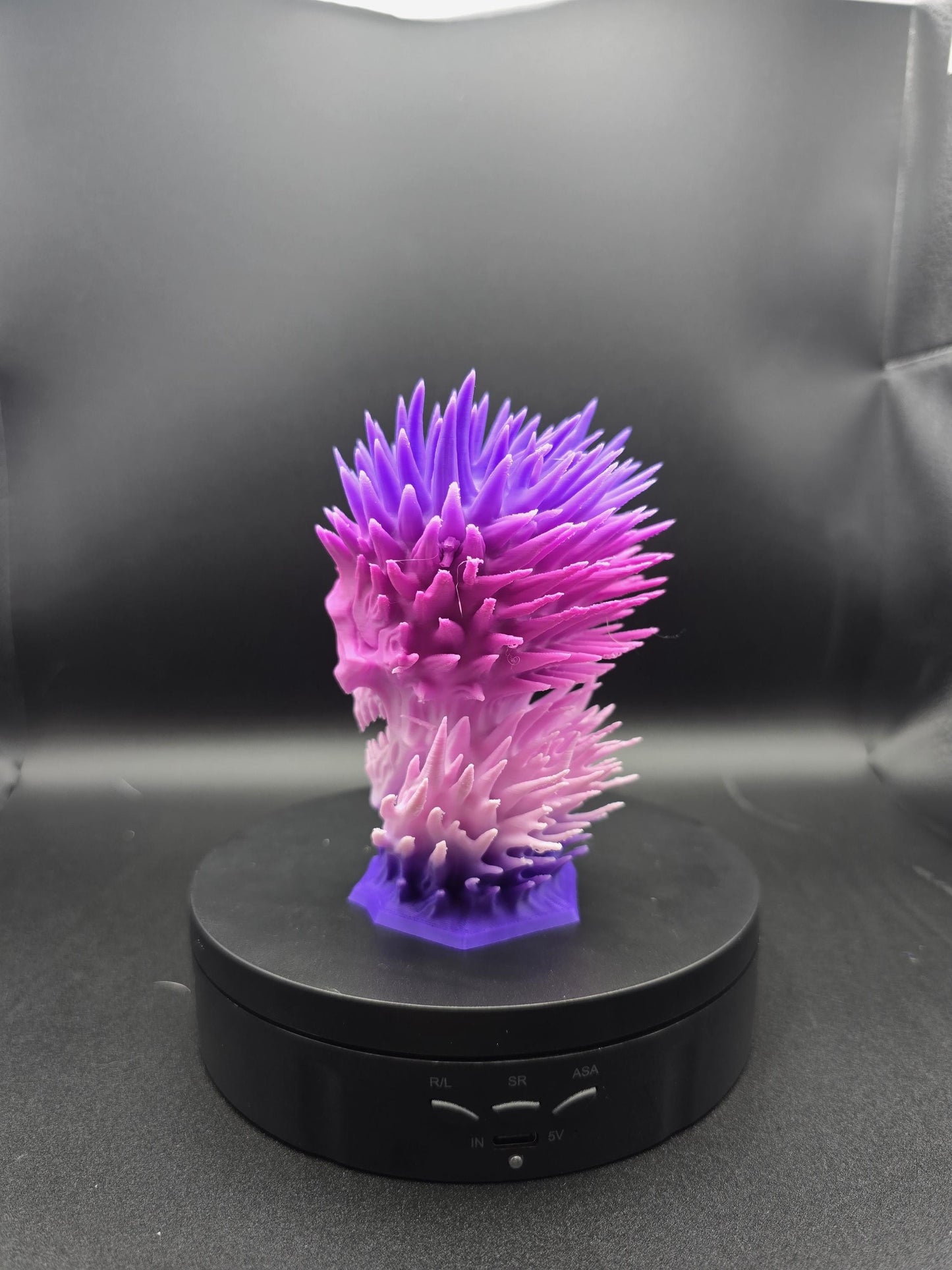 Detailed skeleton statues: The spiky guy 12cm