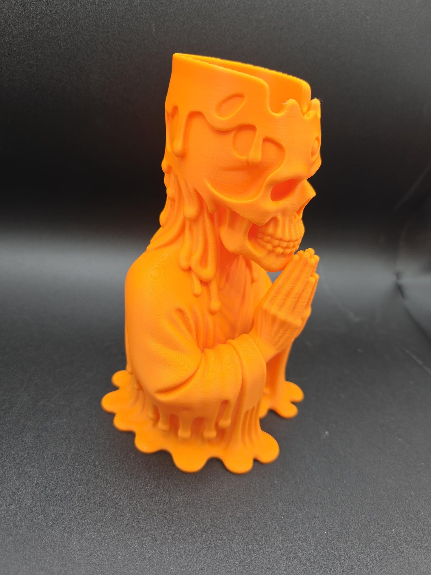 Decorative skeleton pen holders