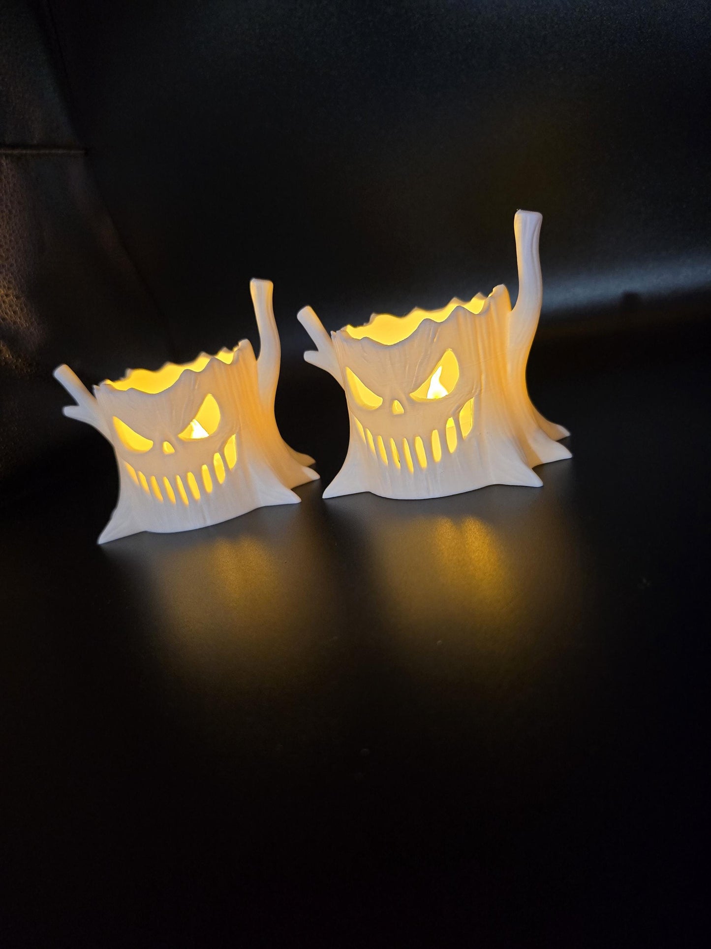 Spooky tree Tealight Holder
