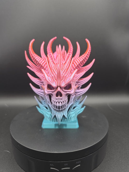 Detailed skeleton statues: The ruler of the underworld 12cm