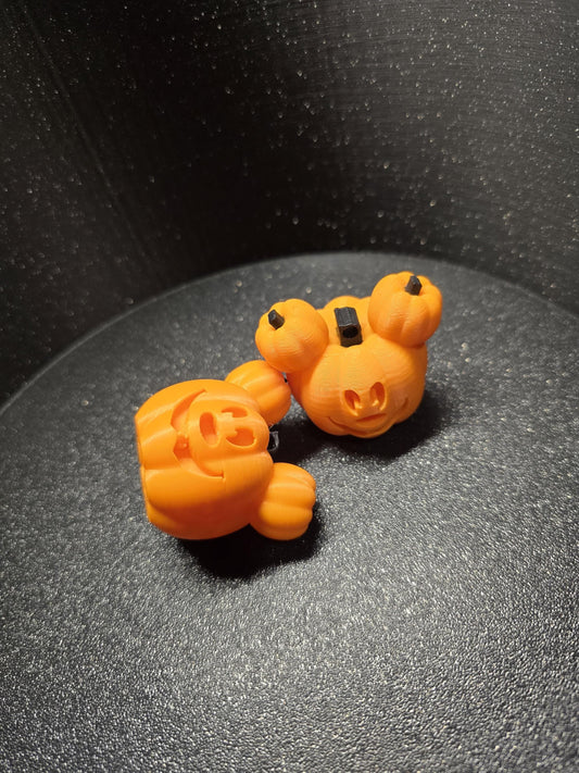 Mickey mouse pumpkin
