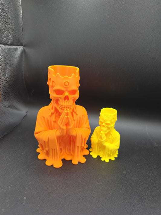 Decorative skeleton pen holders